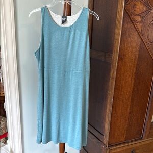 Great Reversible Tank Dress by 32 Degrees Size Large